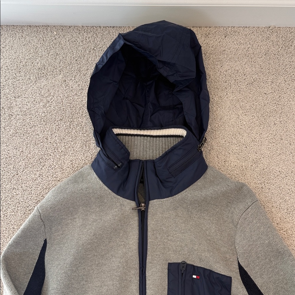 Tommy Hilfiger Sweater Jacket - Men’s small - Picture 7 of 7